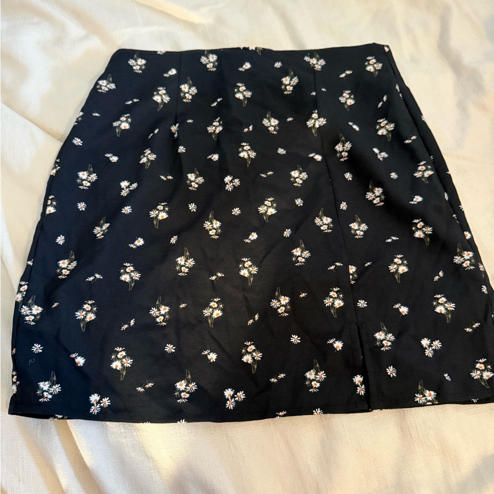 Aeropostale Black Floral Mini Skirt